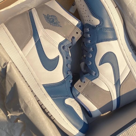 Jordan 1 Low AJ1 DZ5484-410 11 - Picture 4 of 4